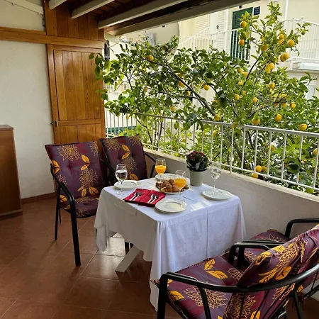 Doramia Apartment *